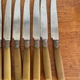 10 couteaux anciens