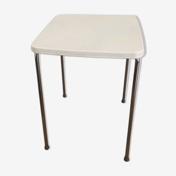 Table Mariolino d'Enzo Mari éditée par Magis