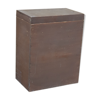 Wooden box