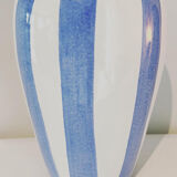 Two-tone vase