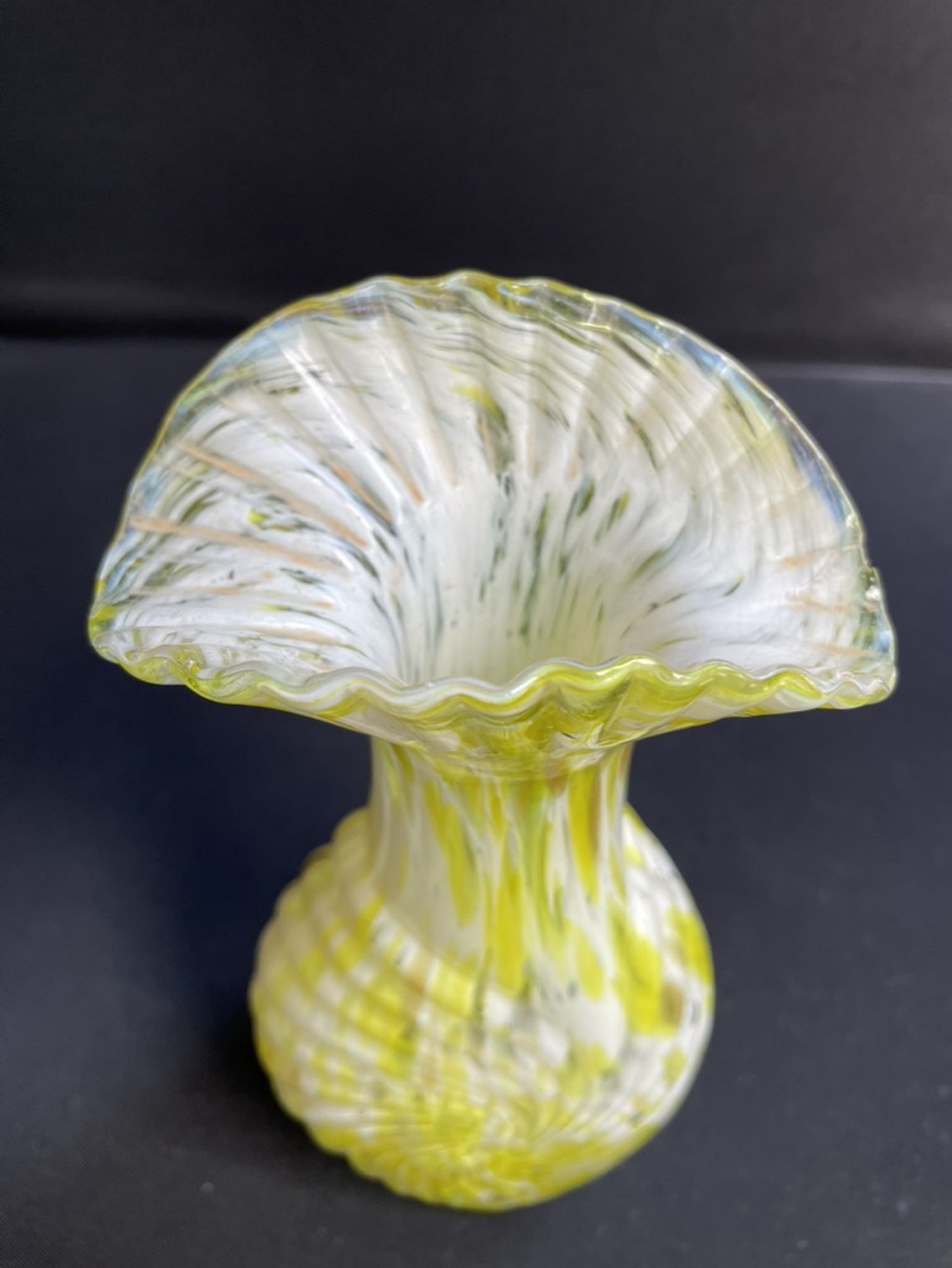 Vase Bouquet Holder "Sun" - F. T. Legras listed