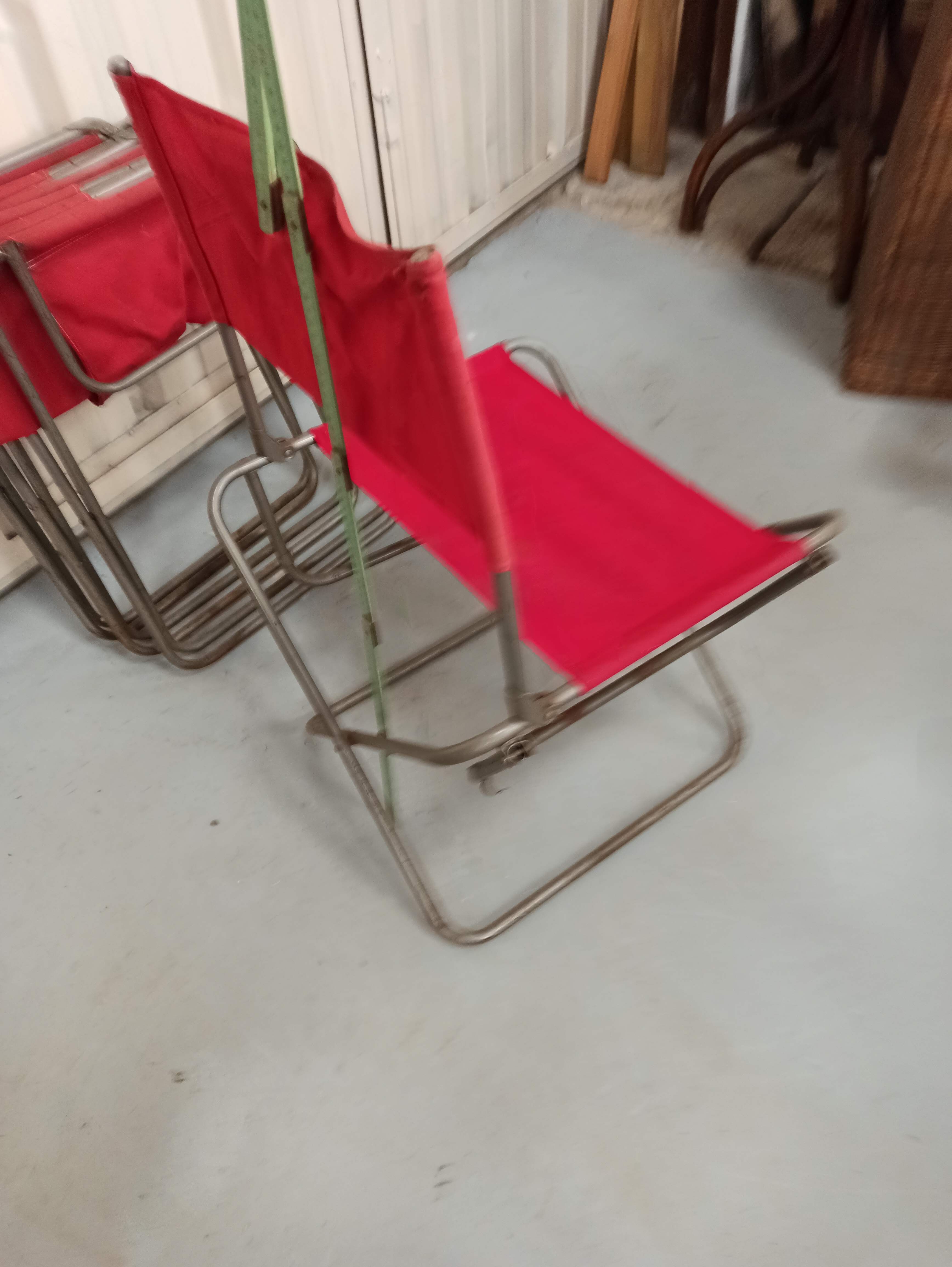 Lot 4 Renolux camping armchairs folding iron and red fabric