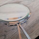 Mirror "face to hand" in chromed metal
