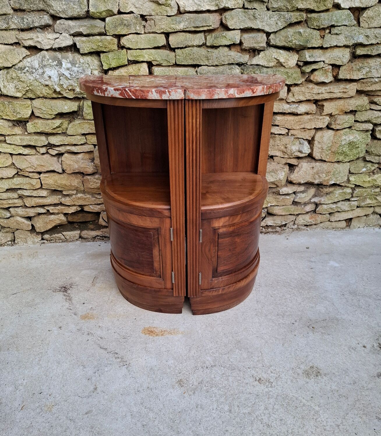 Corner bedside tables, in walnut