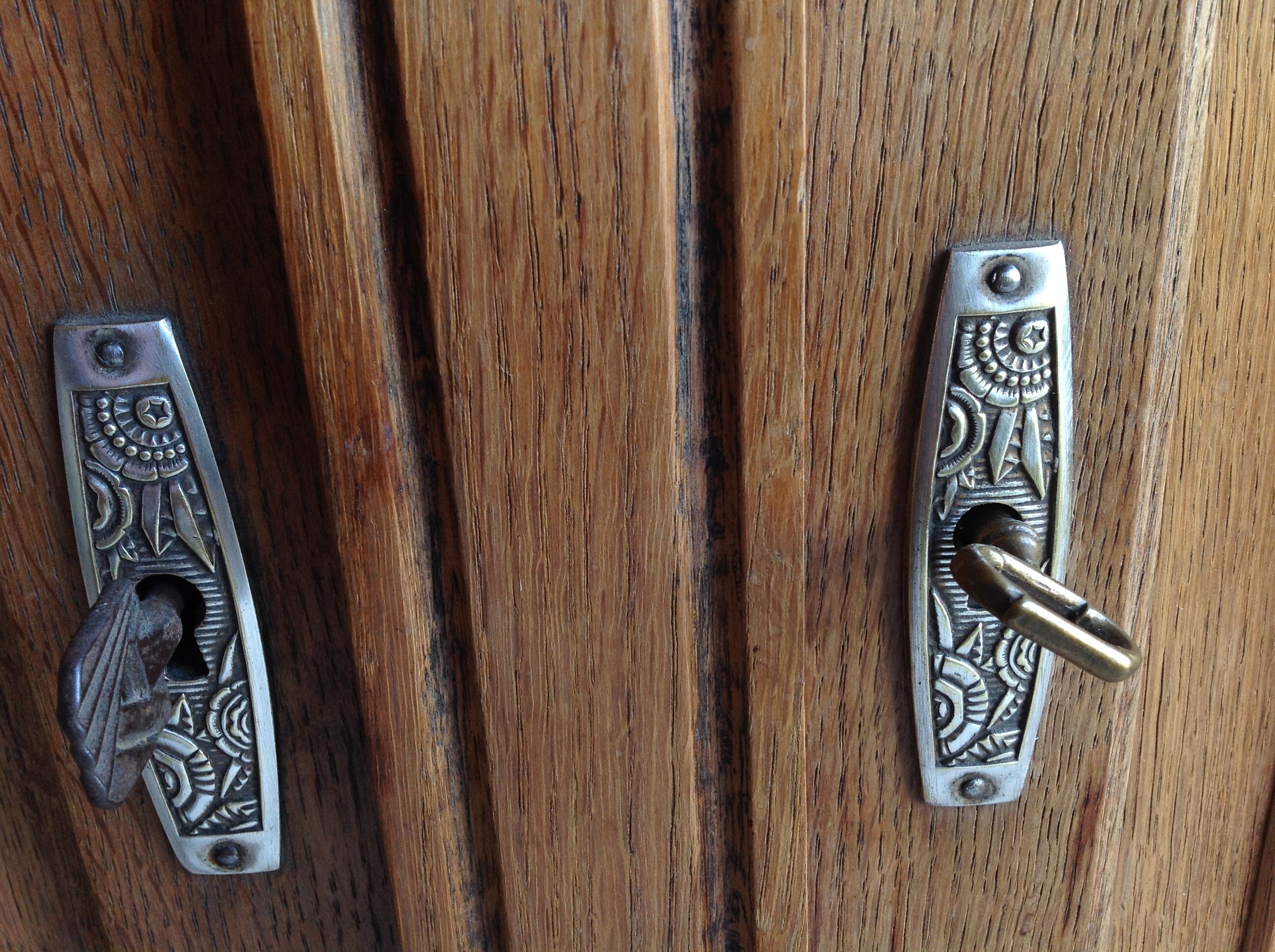 antique furniture corner Art Deco