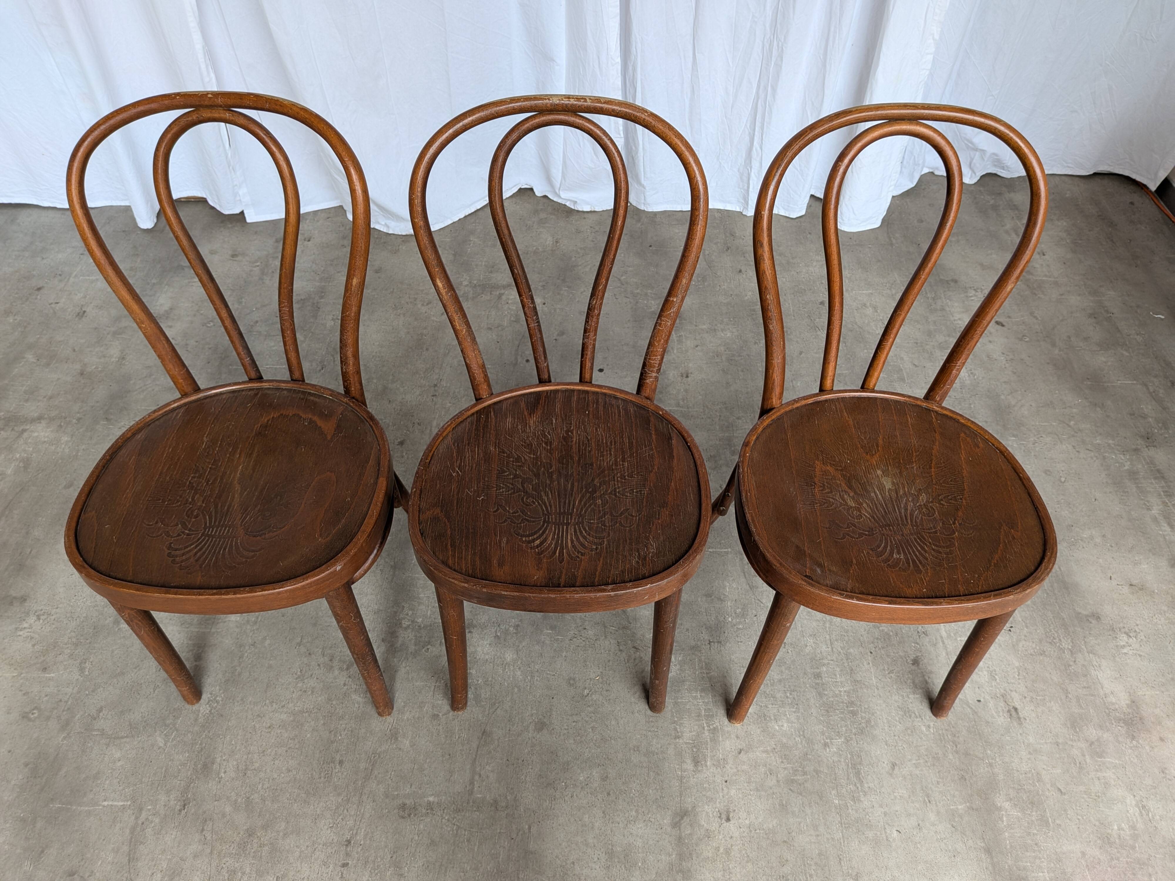 Set of 3 Vintage Thonet Style Bentwood Chair, Carved Wood Dining Chair