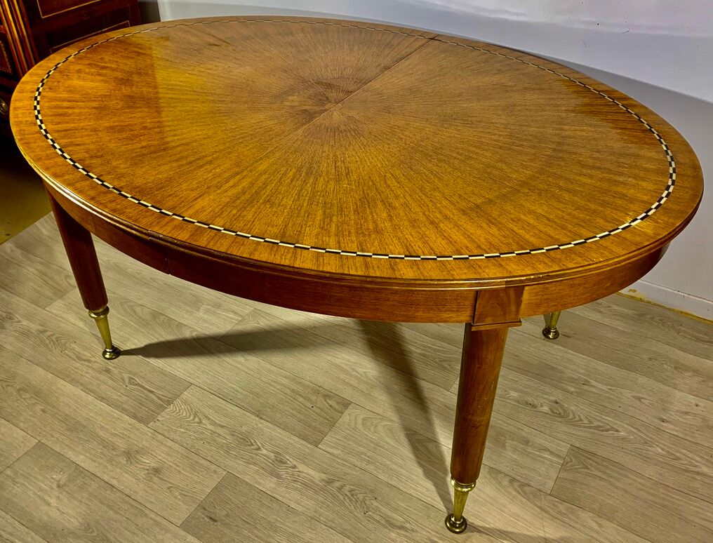 Oval dining table 1960 with 4 extensions, precious wood marquetry