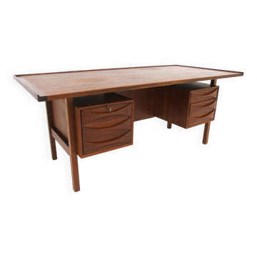 Bureau scandinave en teck,"Model 75", Niels Clausen, Danemark, 1960
