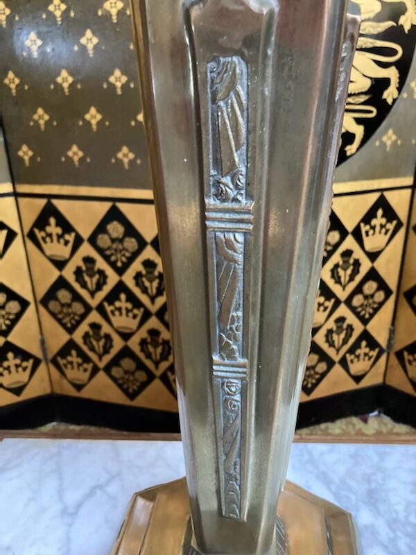 Art Deco period lamp in glass and brass