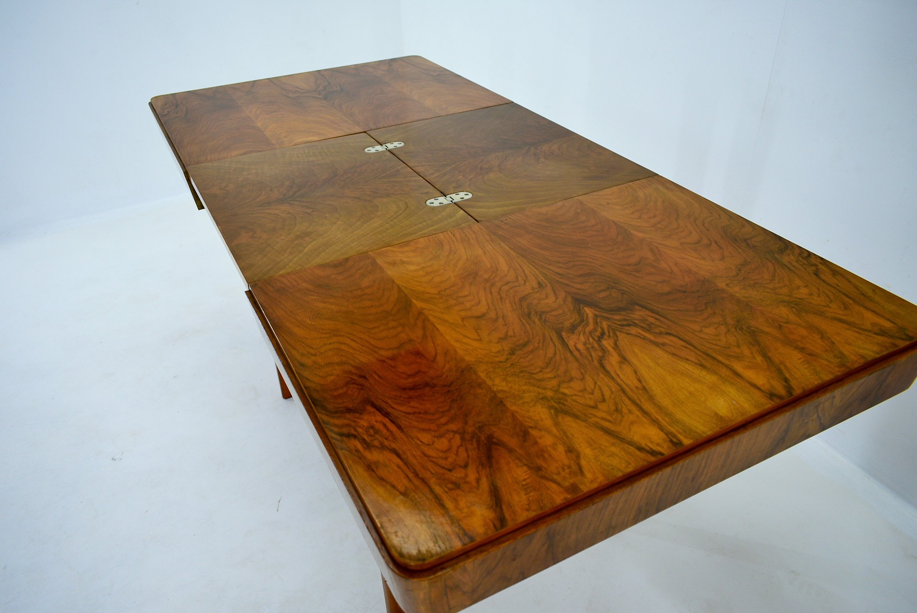 Table à manger extensible Jindřich Halabala pour UP Zavody, années 1950