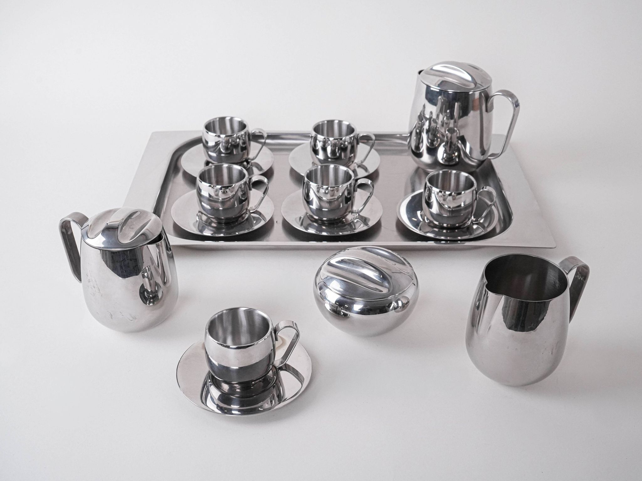Service à café et à thé, design italien, années 1980, fabriqué en Italie.