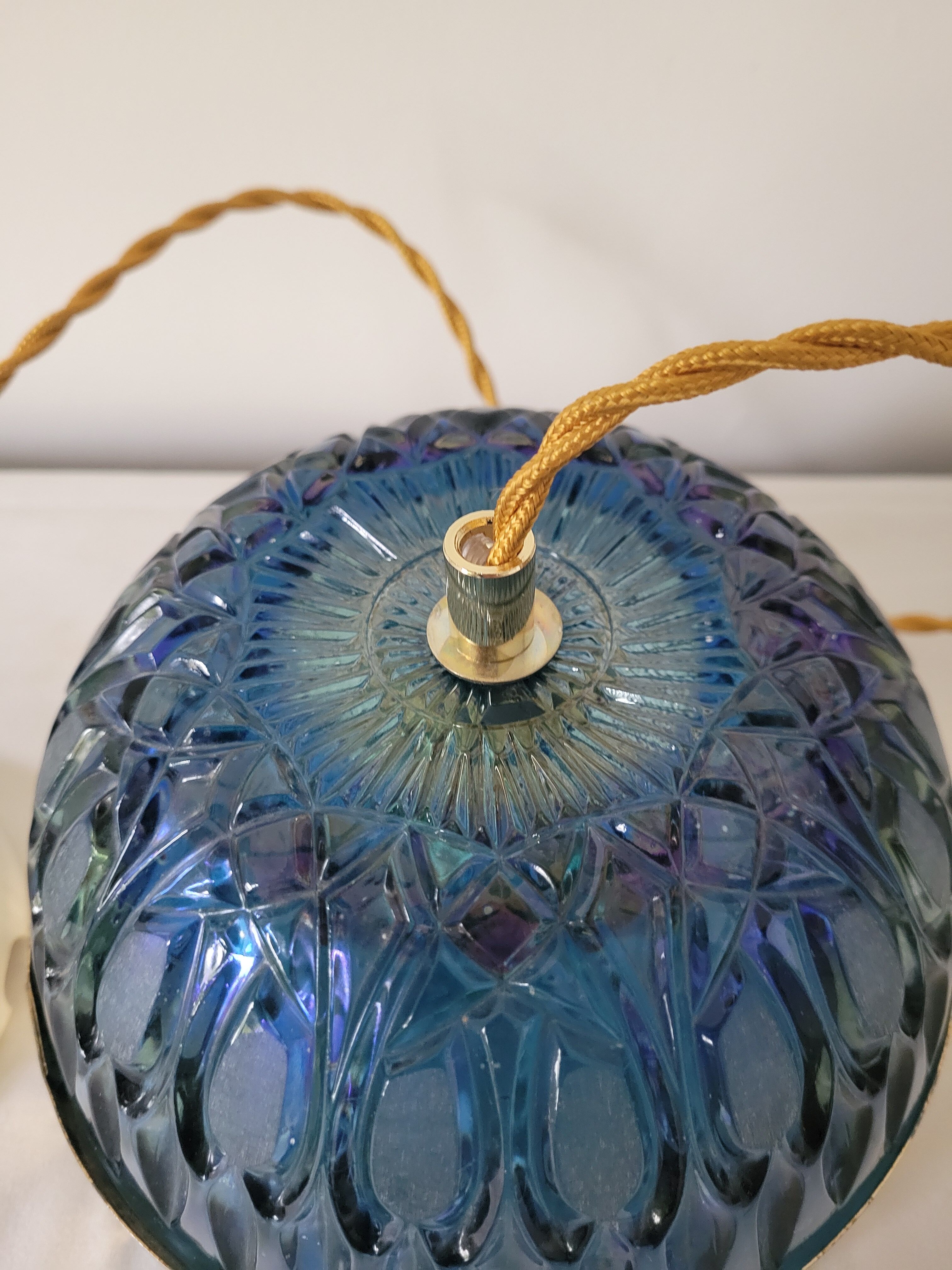 Blue glass suspension