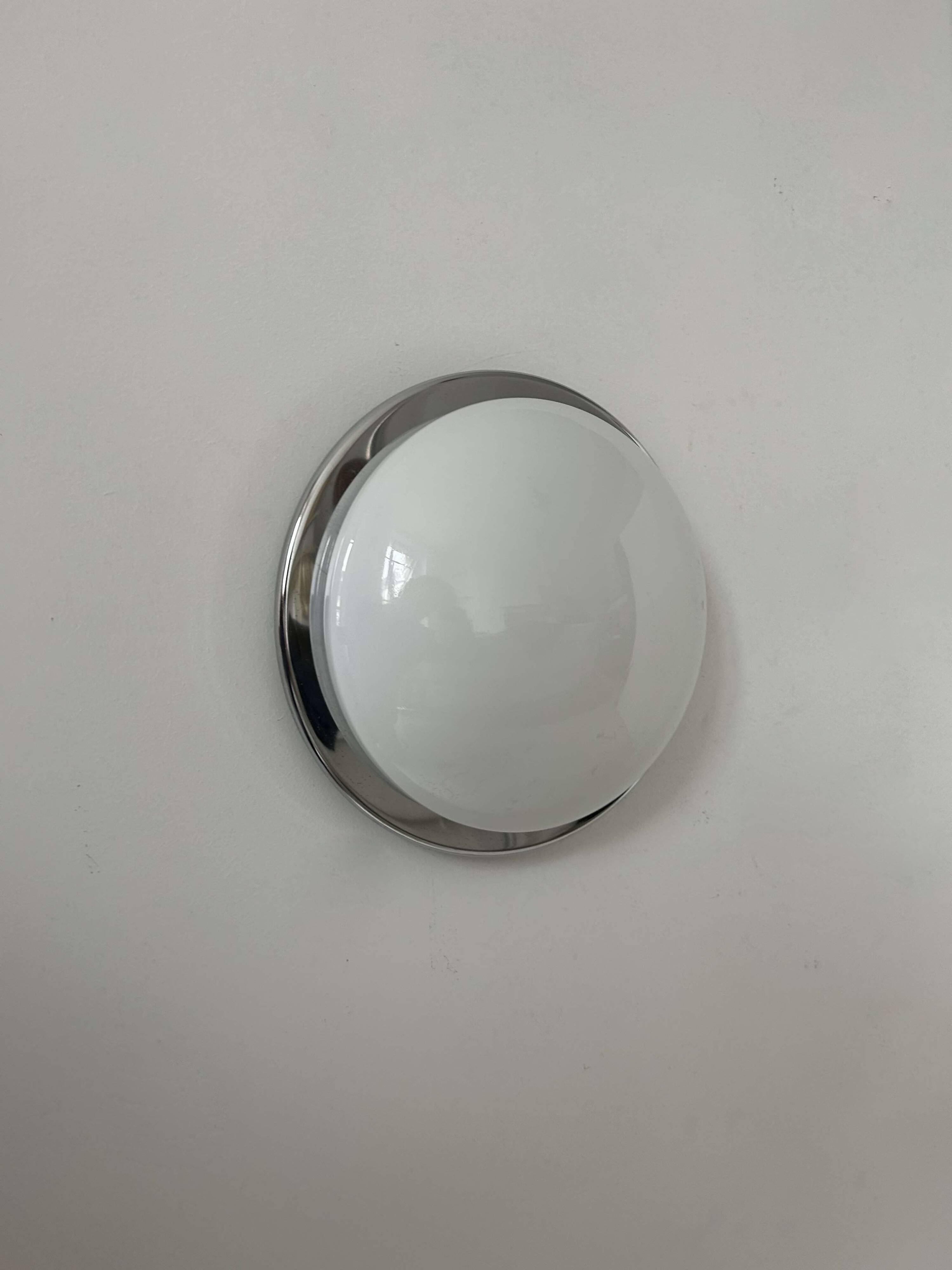 Vintage wall light, chrome and opaline, France 1960