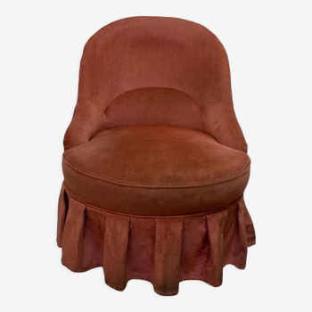 Pink velvet toad armchair