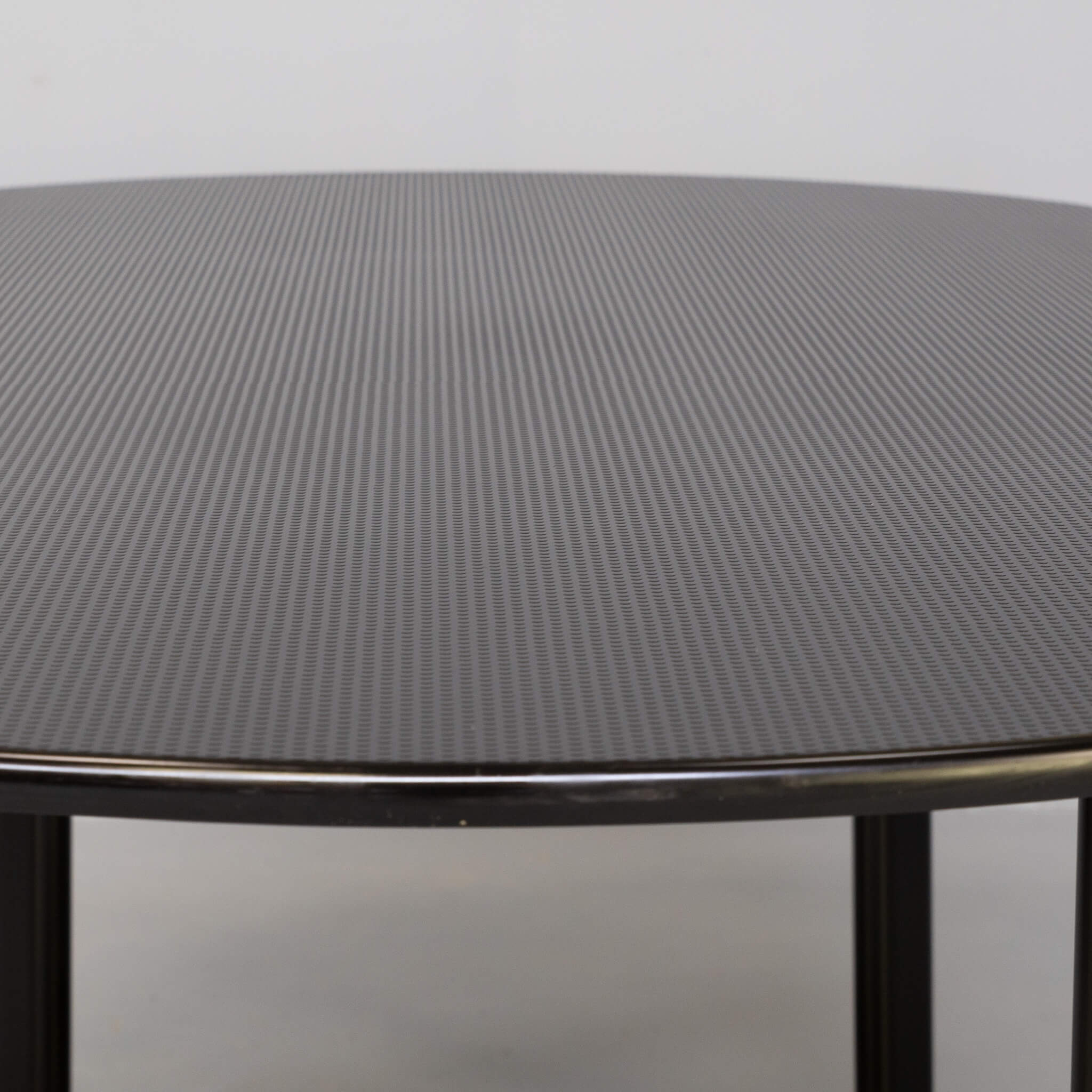 80s rounded metal and wooden dining table