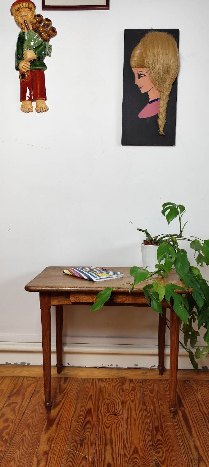 Coffee table / small desk