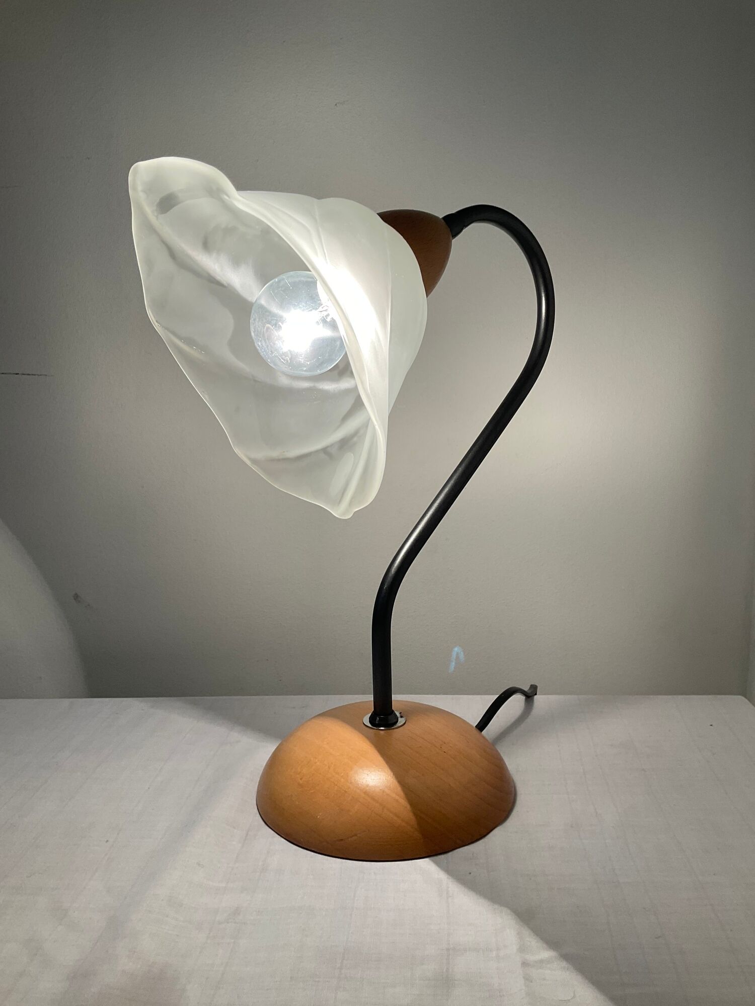 Vintage lamp from the 80s in wood and metal