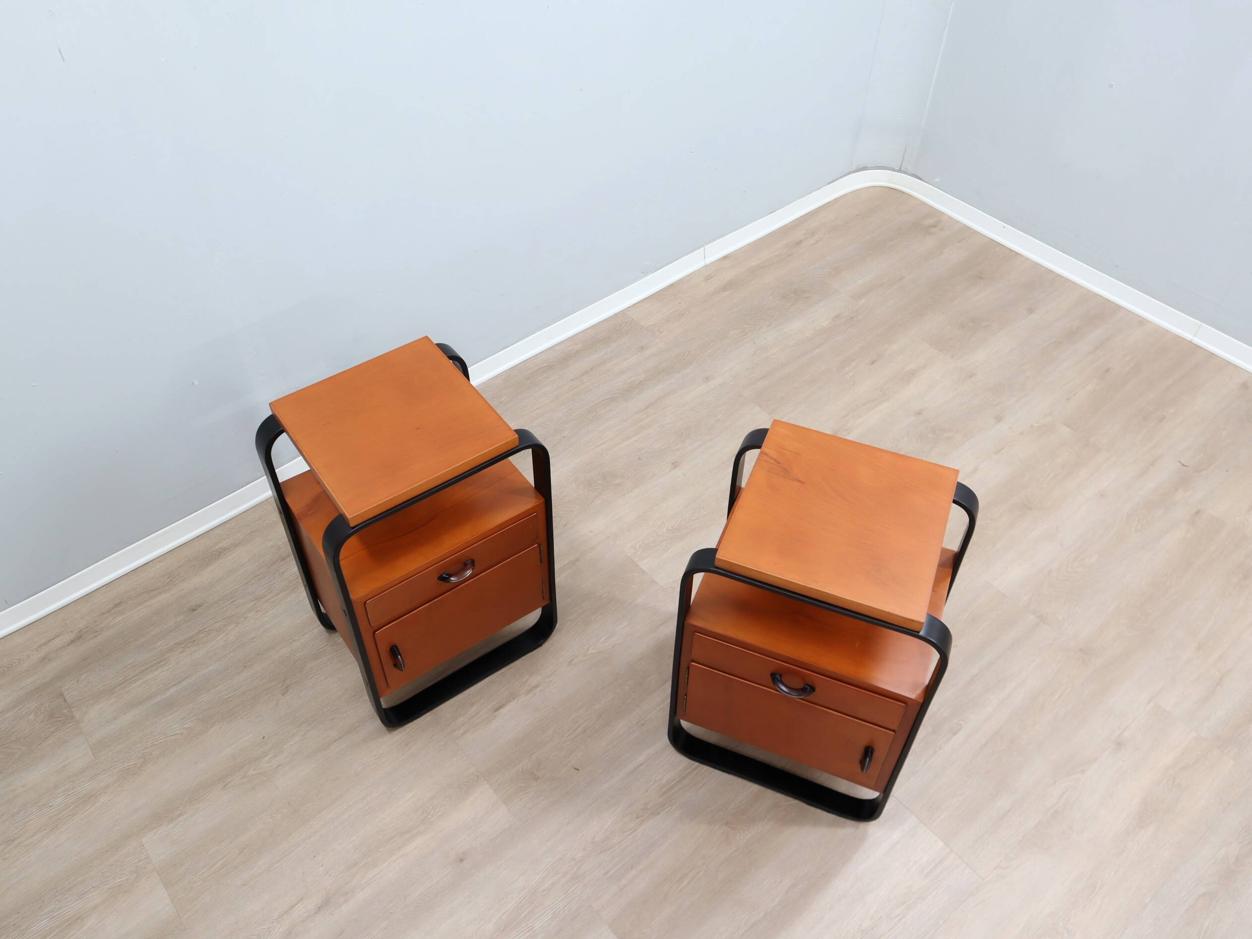 1940s Giuseppe Pagano Pogatschnig set of nightstands