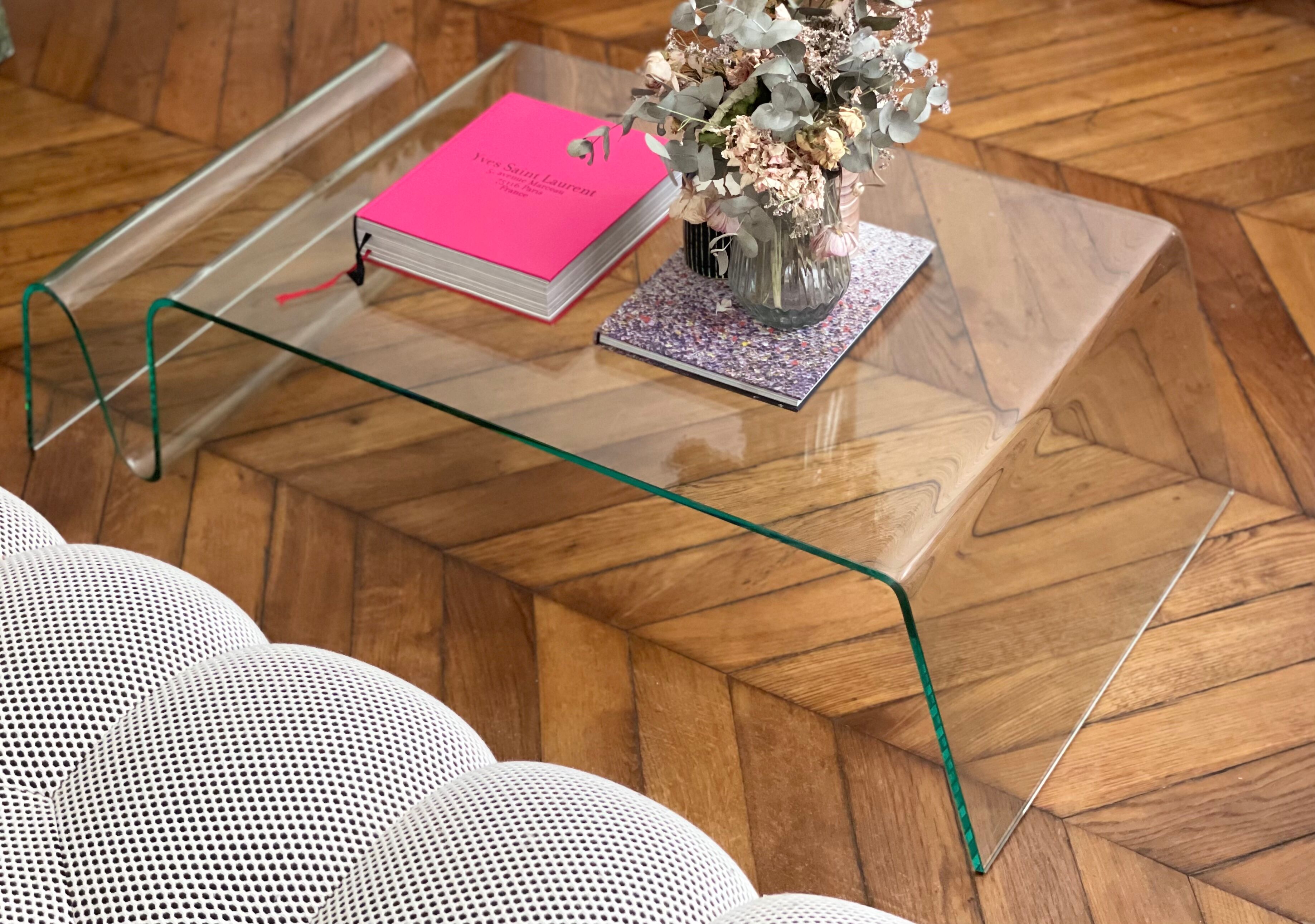 Vintage coffee table in curved corrugated tempered glass minimalist design