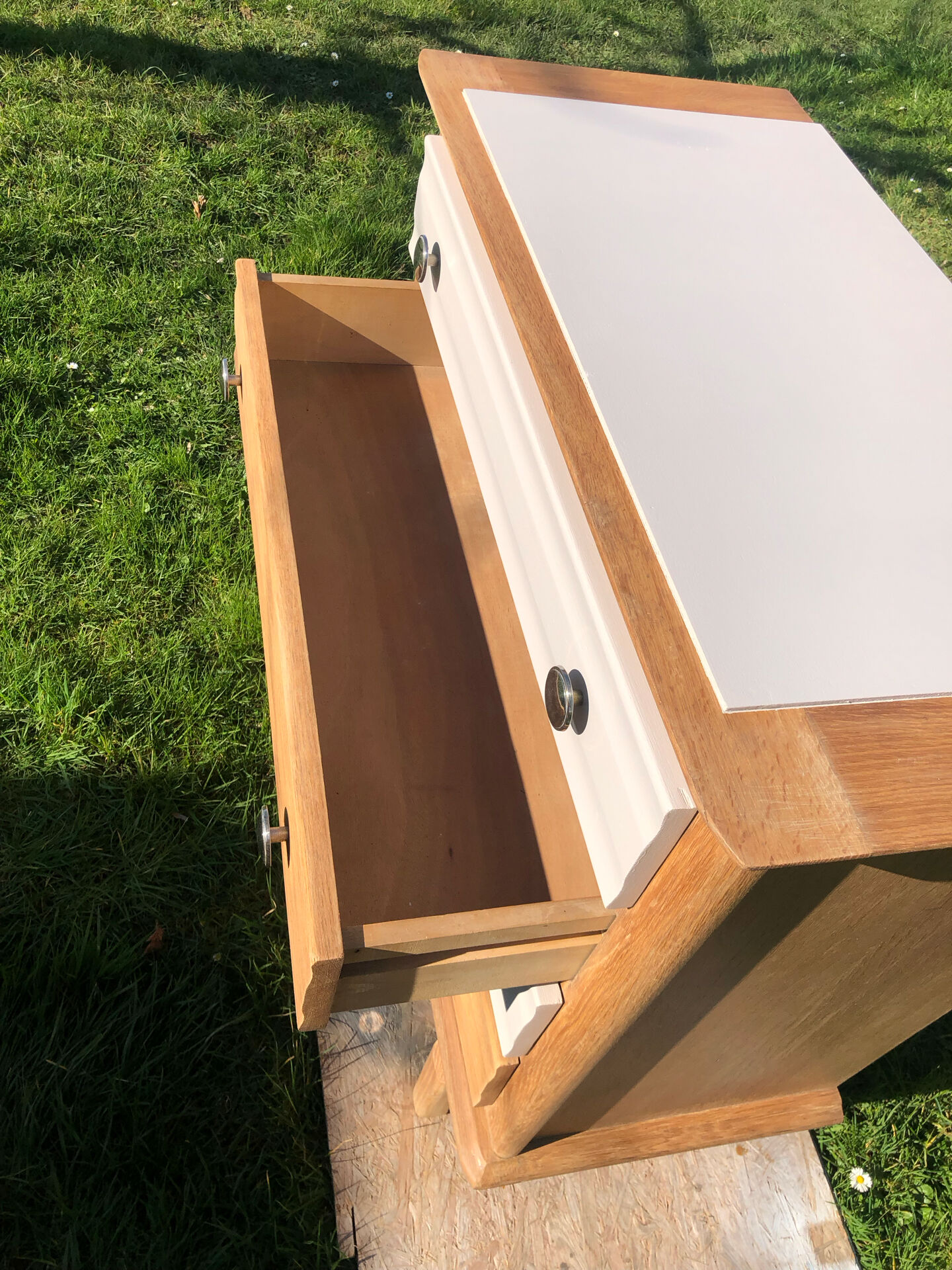 Vintage chest of drawers