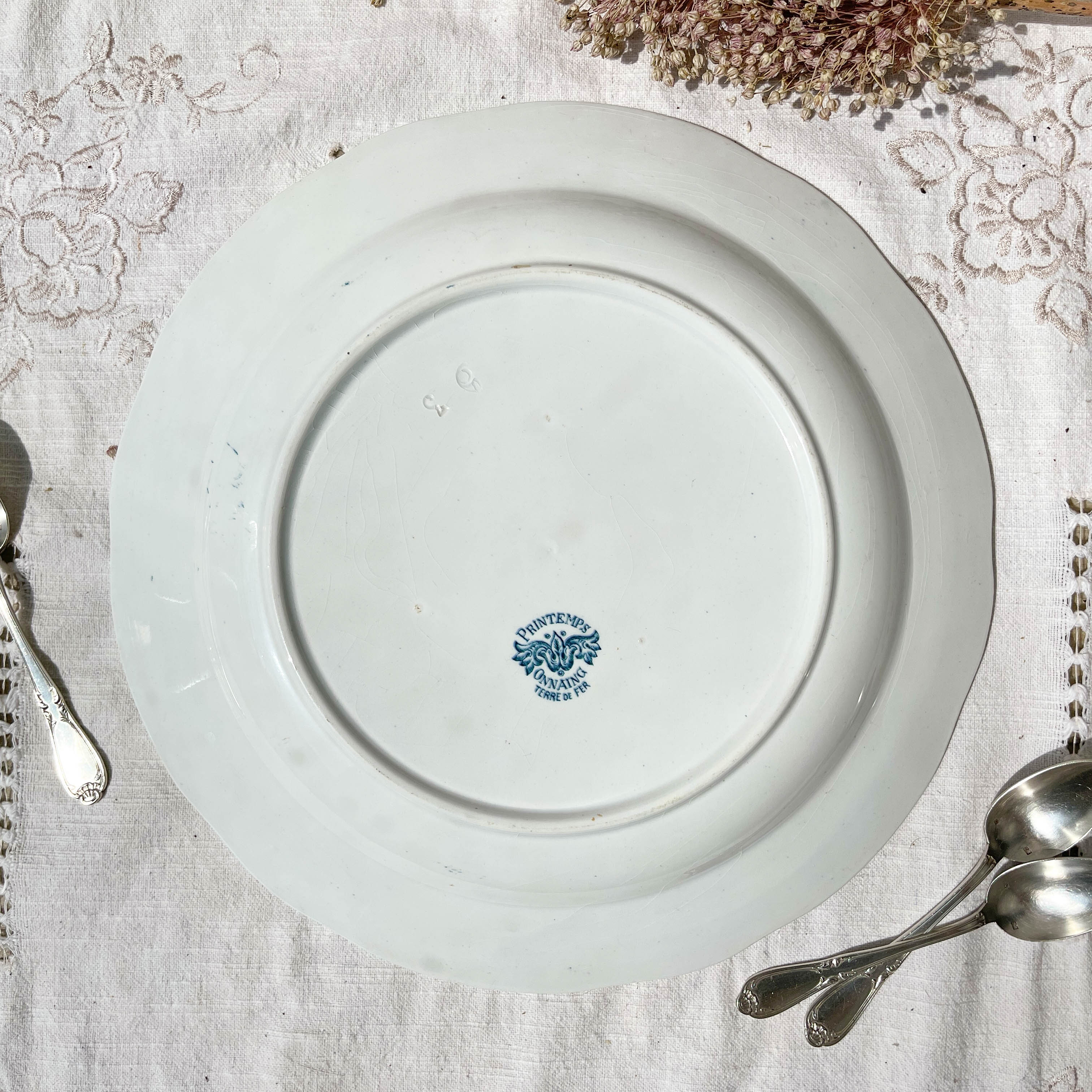 Vintage round dish Terre de fer ONNAING model "PRINTEMPS"