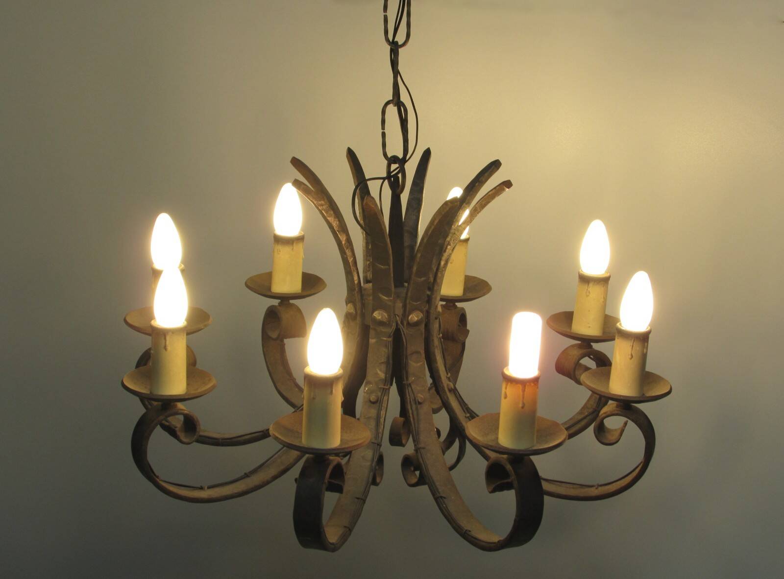 Lustre en fer forgé des années 1940