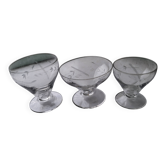 Set of engraved vintage glass.