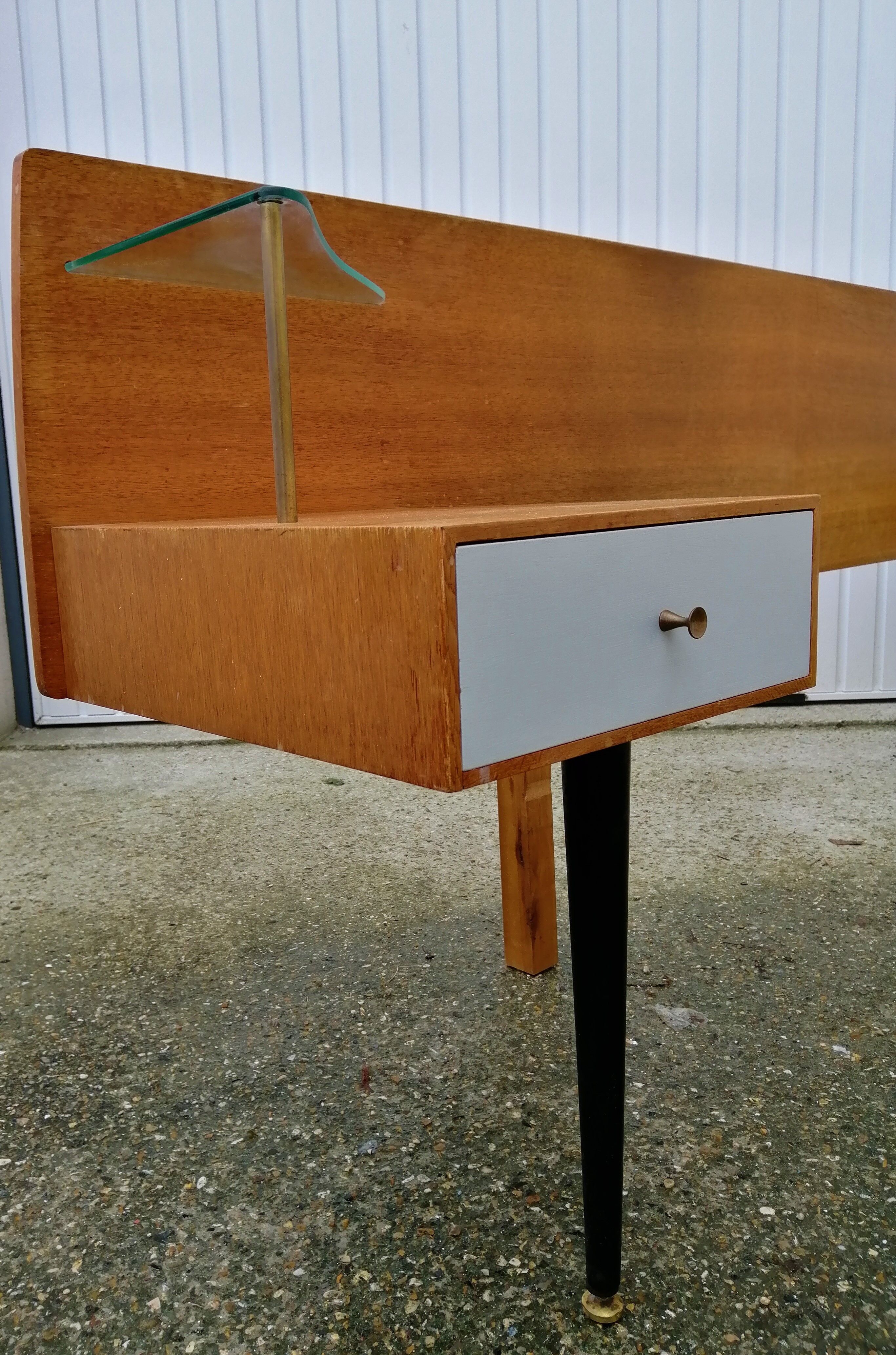 Headboard of the 50s