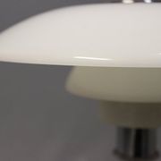 Poul Henningsen 1999 table lamp