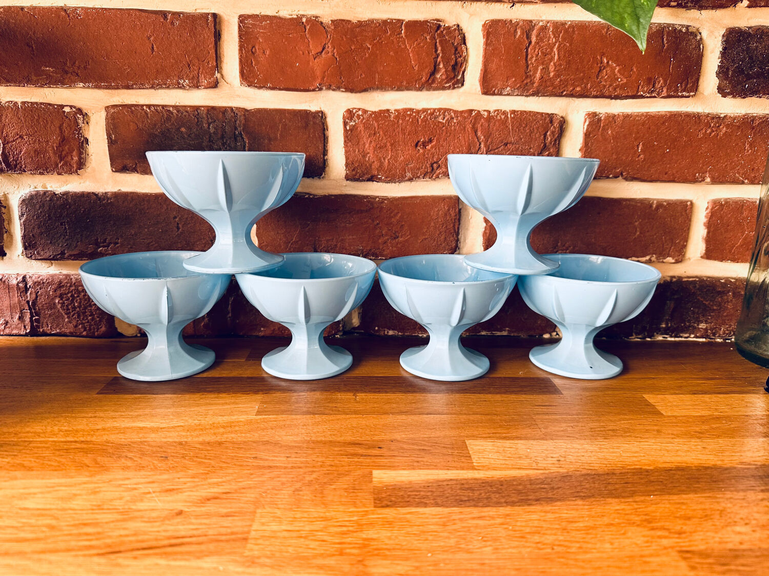 Vintage ice cream sundaes services