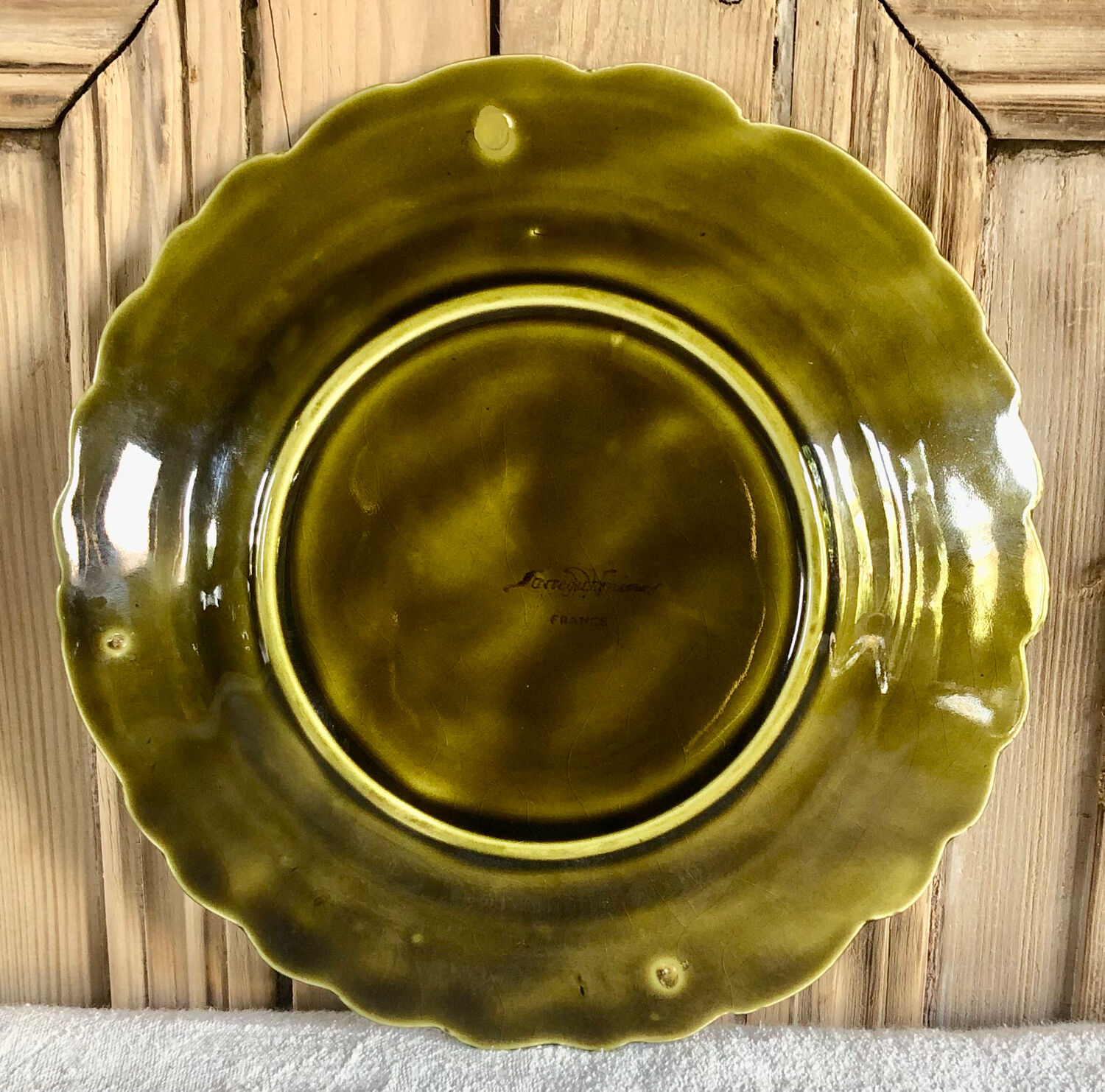 6 old Sarreguemines slip plates