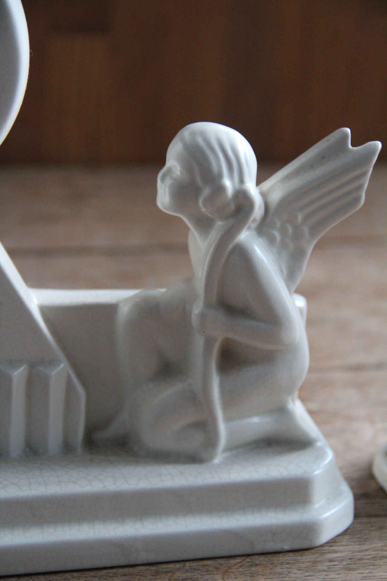 Clock pendulum art-deco fireplace decoration