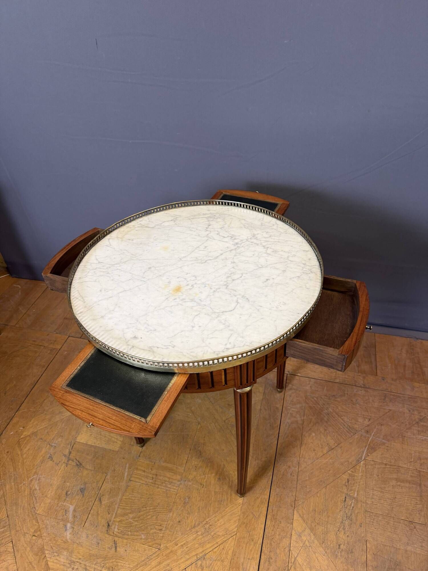 Louis XVI Bouillotte Table in rosewood marquetry