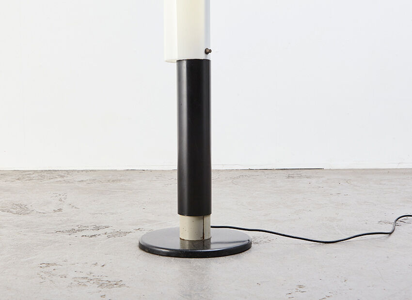 St84 floor lamp by johan niegeman for artiforte 1957