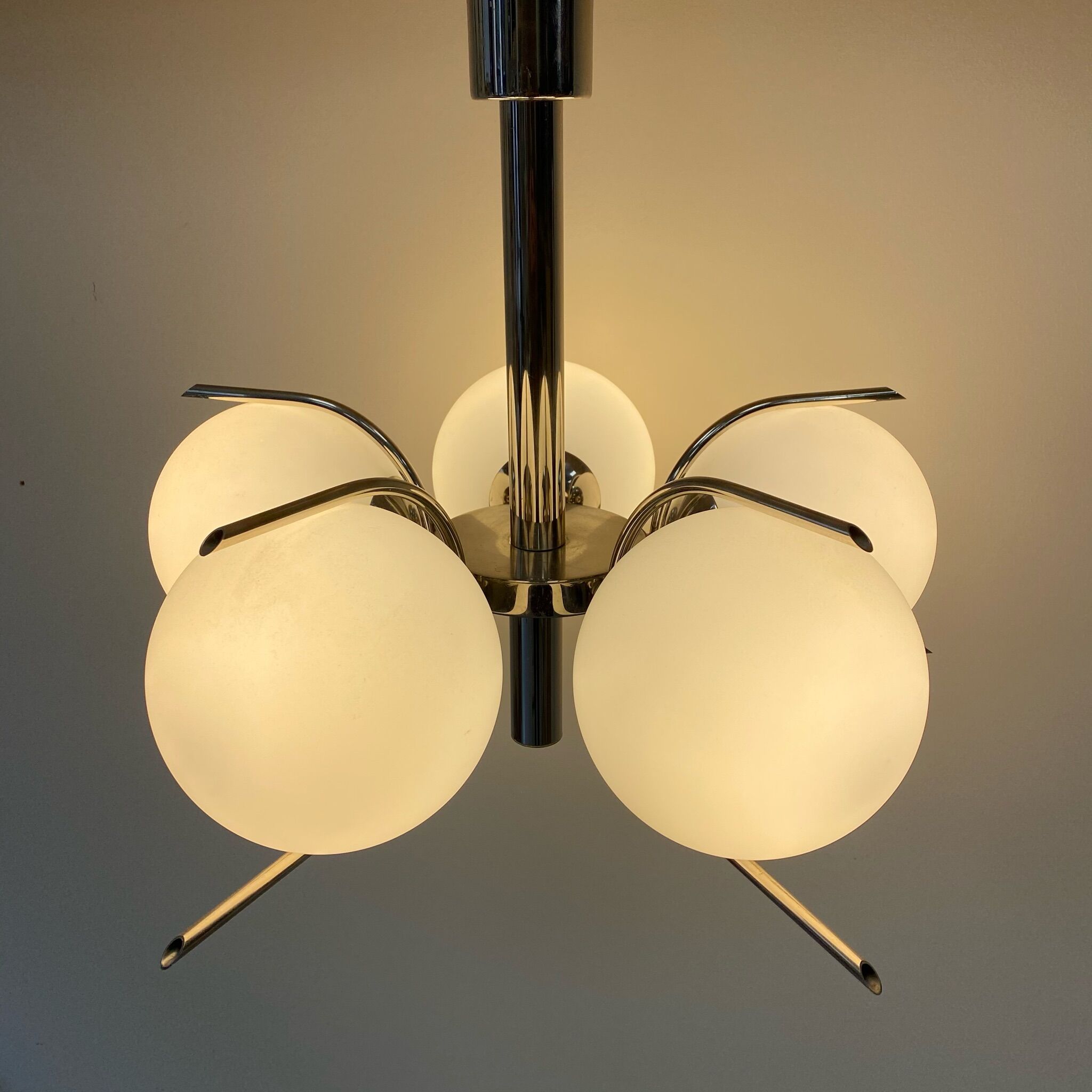 Suspension 5 globes in opaline