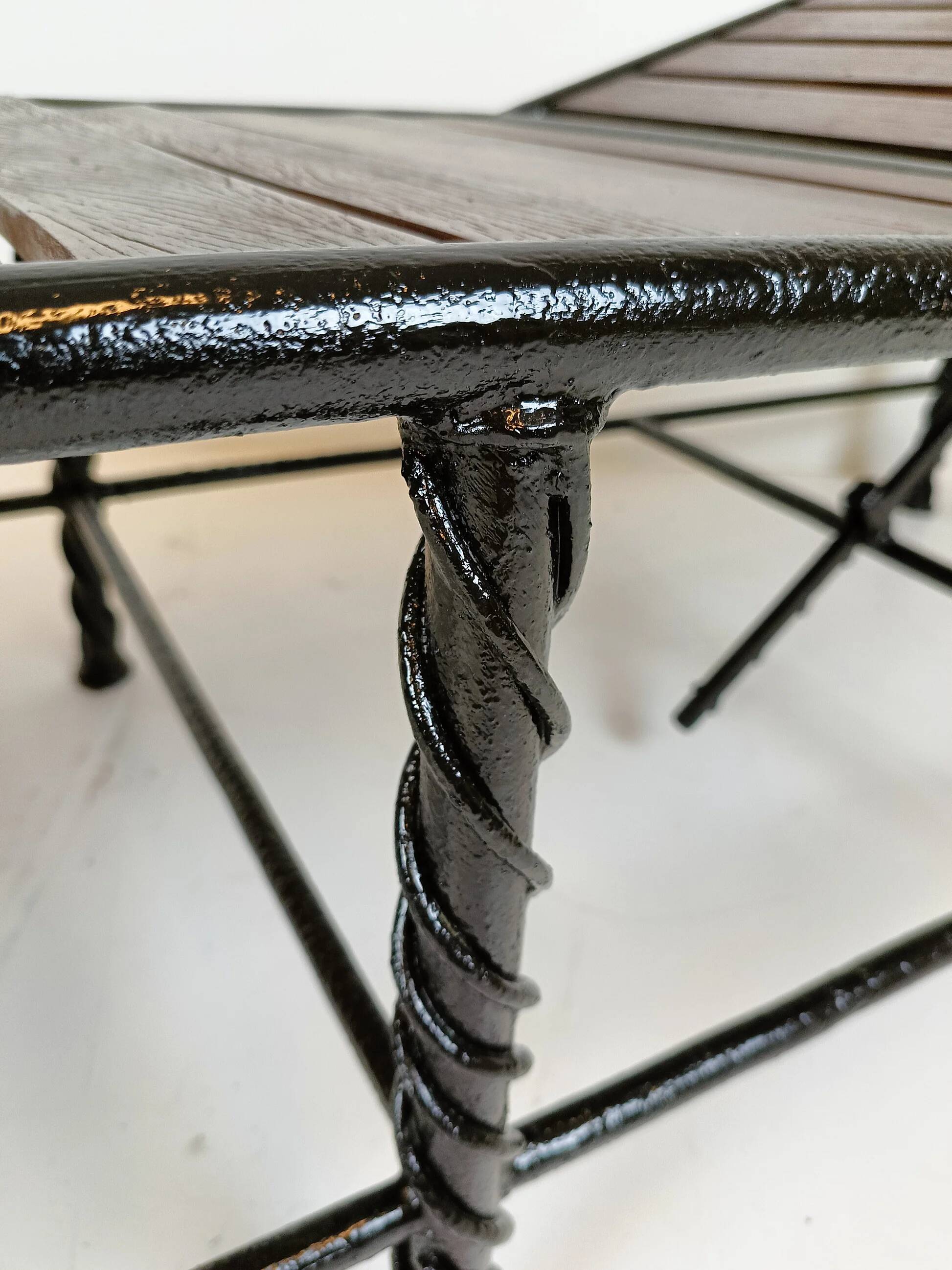 Classic Italian daybed (1)