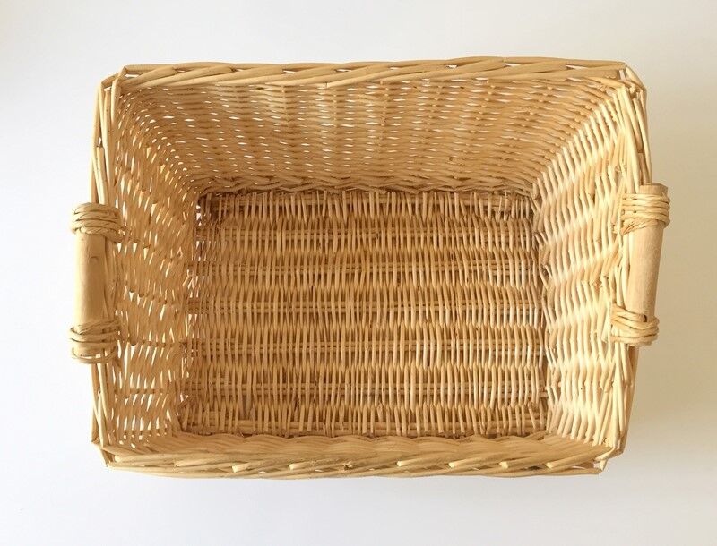 Woven wicker basket