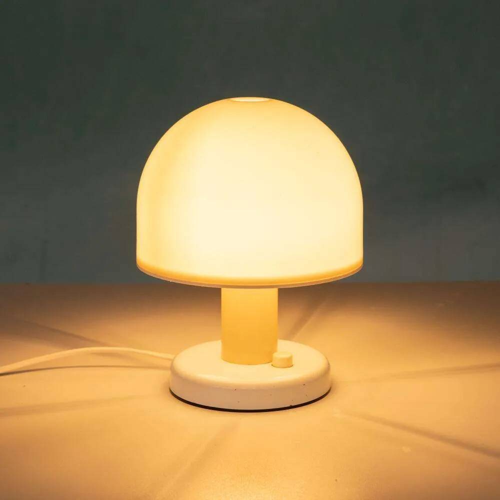 Mushroom table lamp, space age design, Italian 1970s.