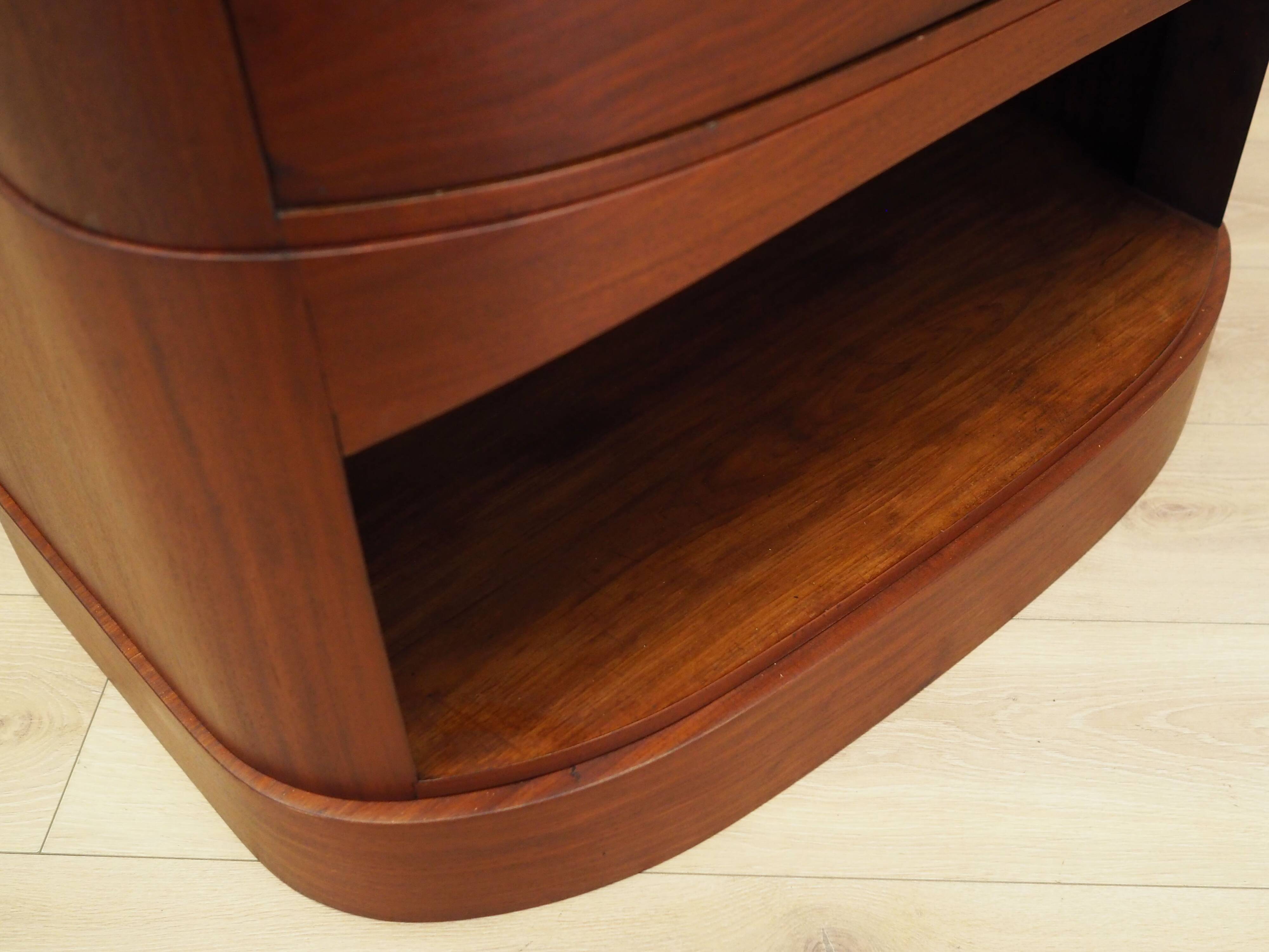 Commode en acajou, design danois, années 1960, production : Danemark
