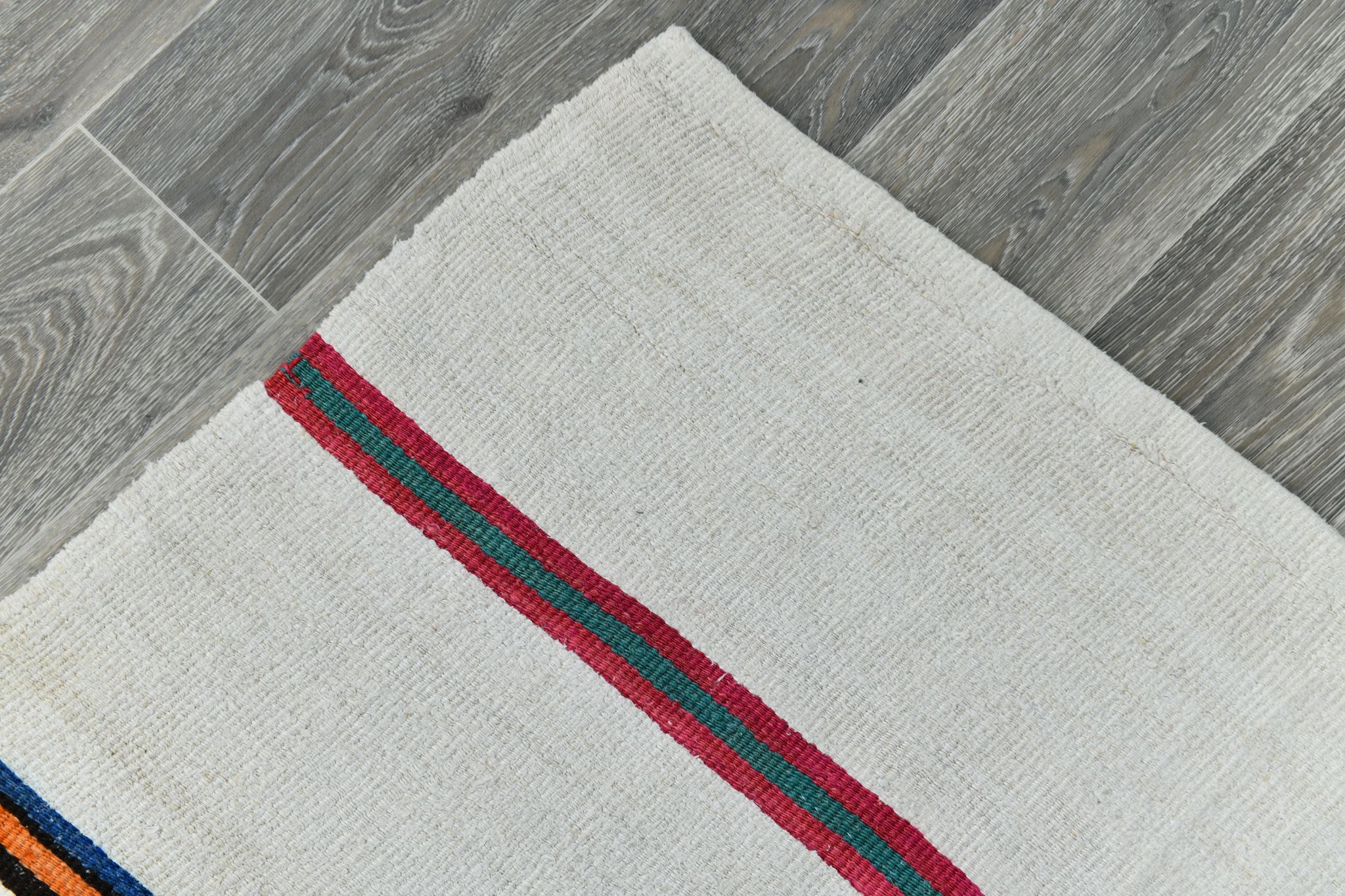 6x8 pinstriped turkish rug, 184x253cm
