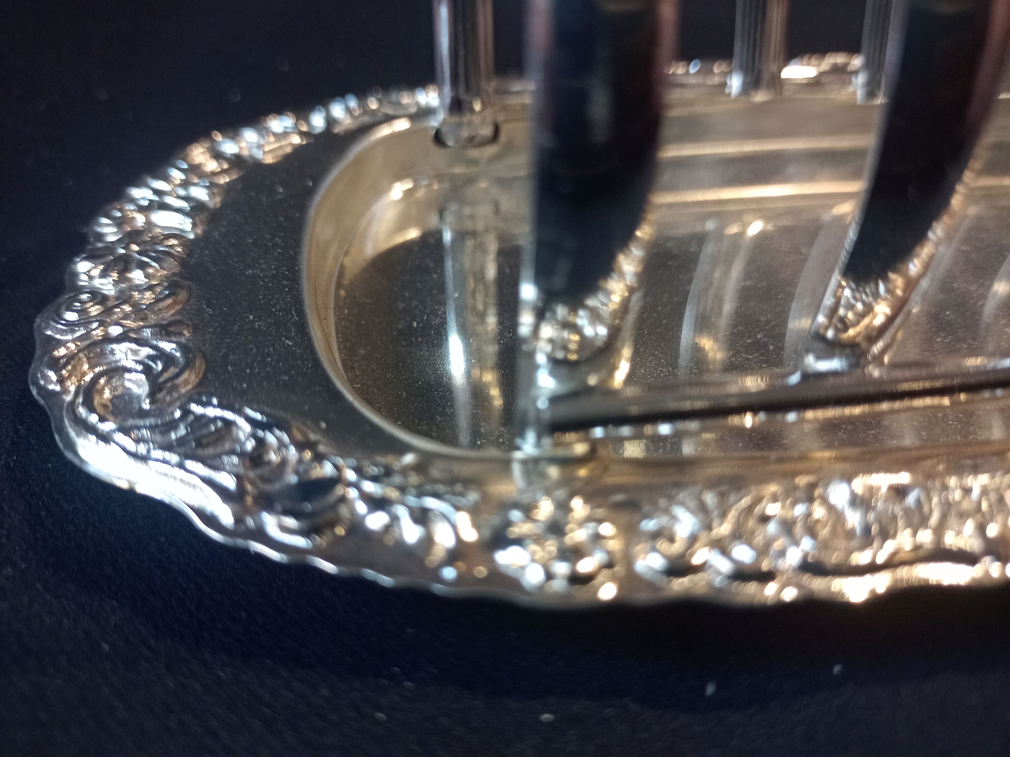 Silver metal toast holder