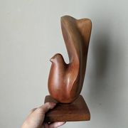 Sculpture d'oiseau stylisée décoration scandinave