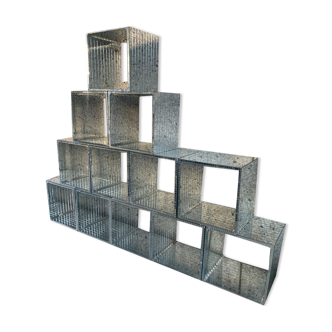 Modular bookcase, shelves composed of cubes facets of glass desselles