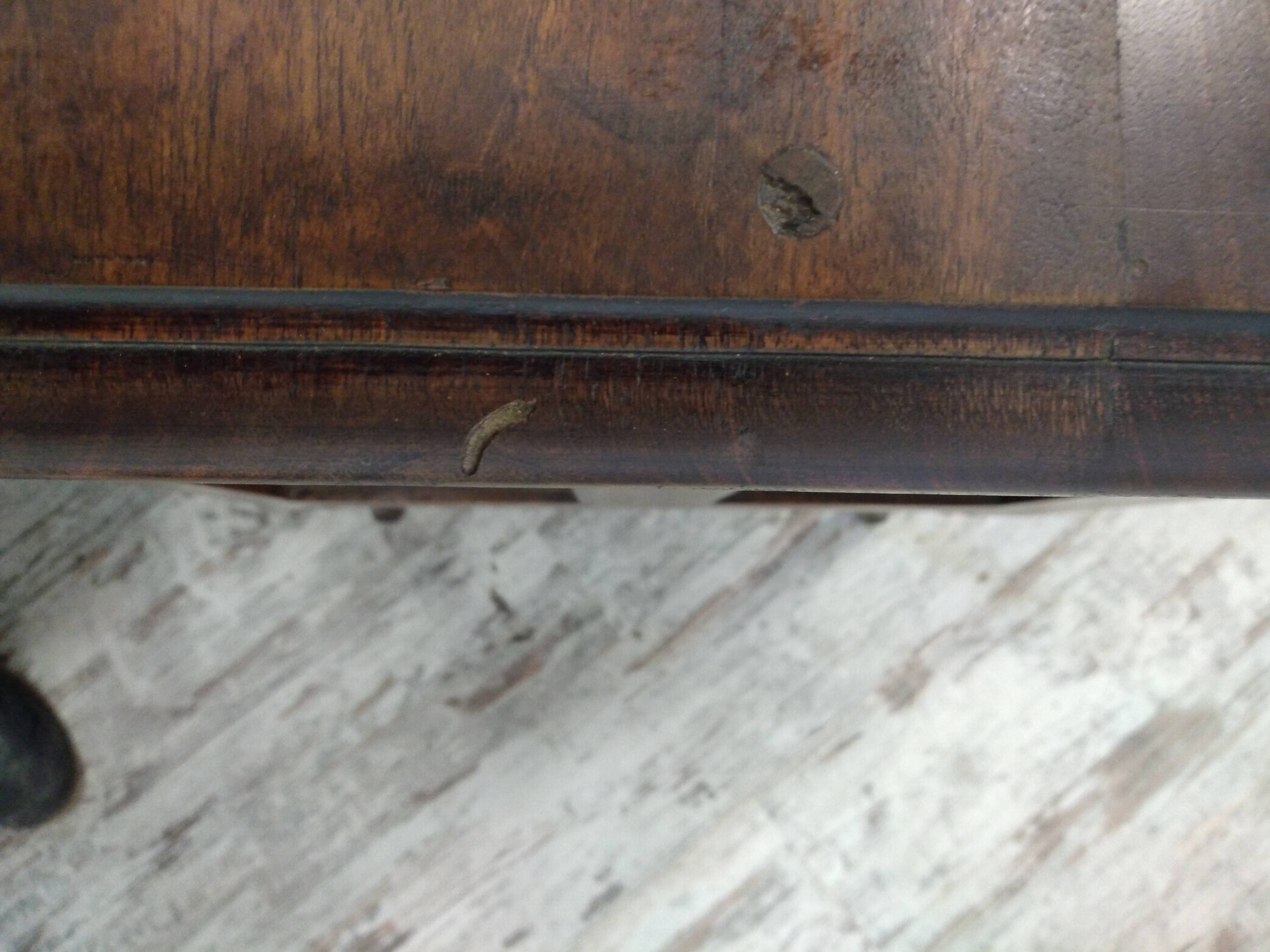 Louis XV style jumping chest of drawers