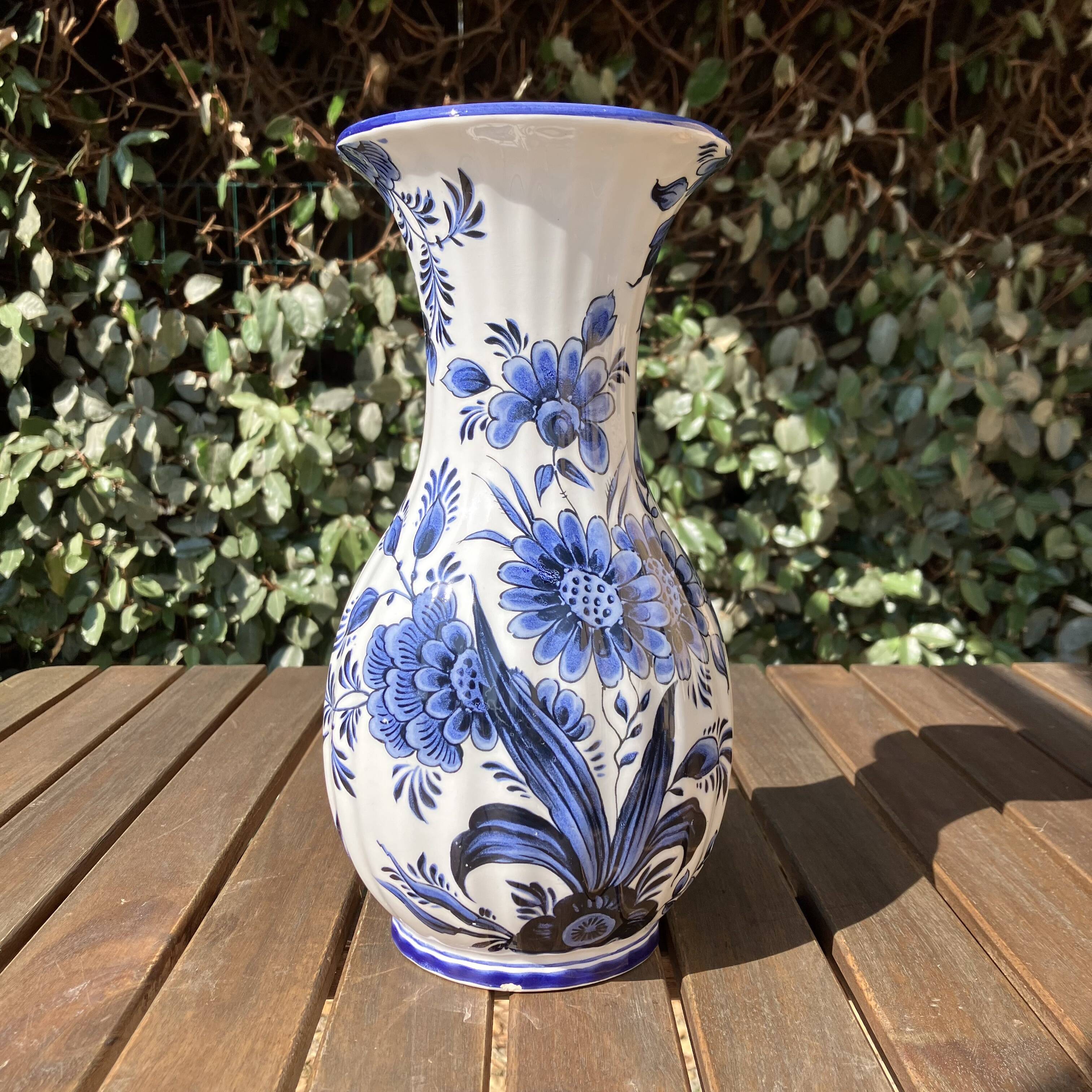 Francesco Guarino flower vase