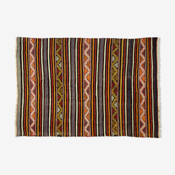 Anatolian handmade kilim rug 192 cm x 144 cm