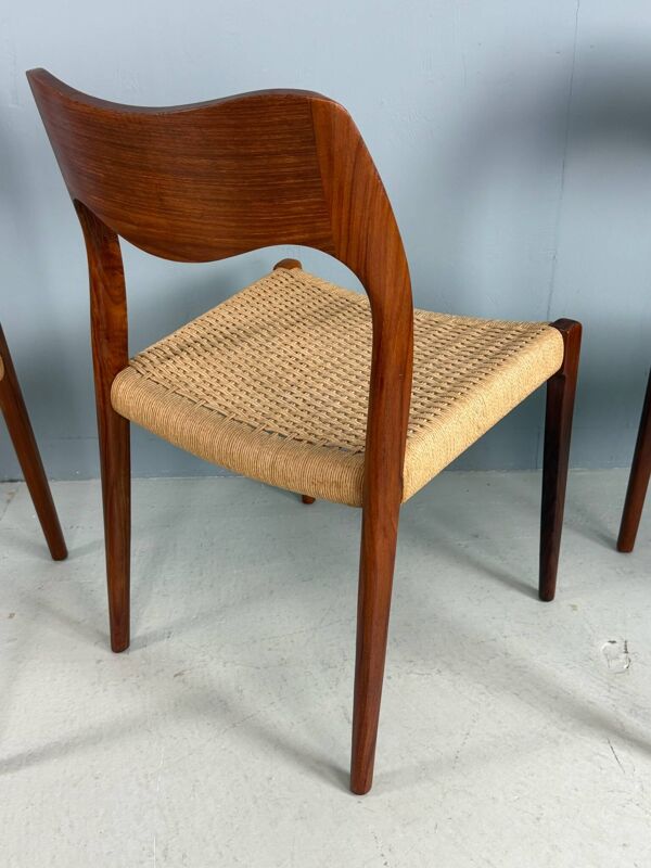 Ensemble de 4 chaises de salle à manger en teck Niels O. Møller - Modèle 71, Danemark