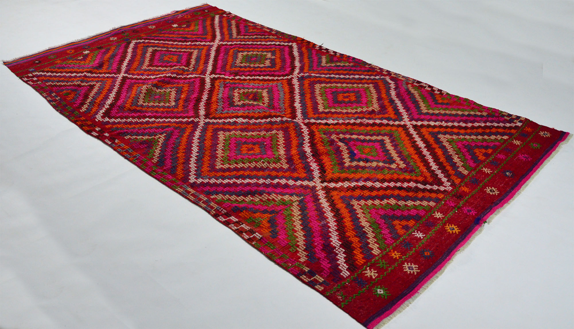 Anatolian handmade kilim rug 270 cm x 153 cm