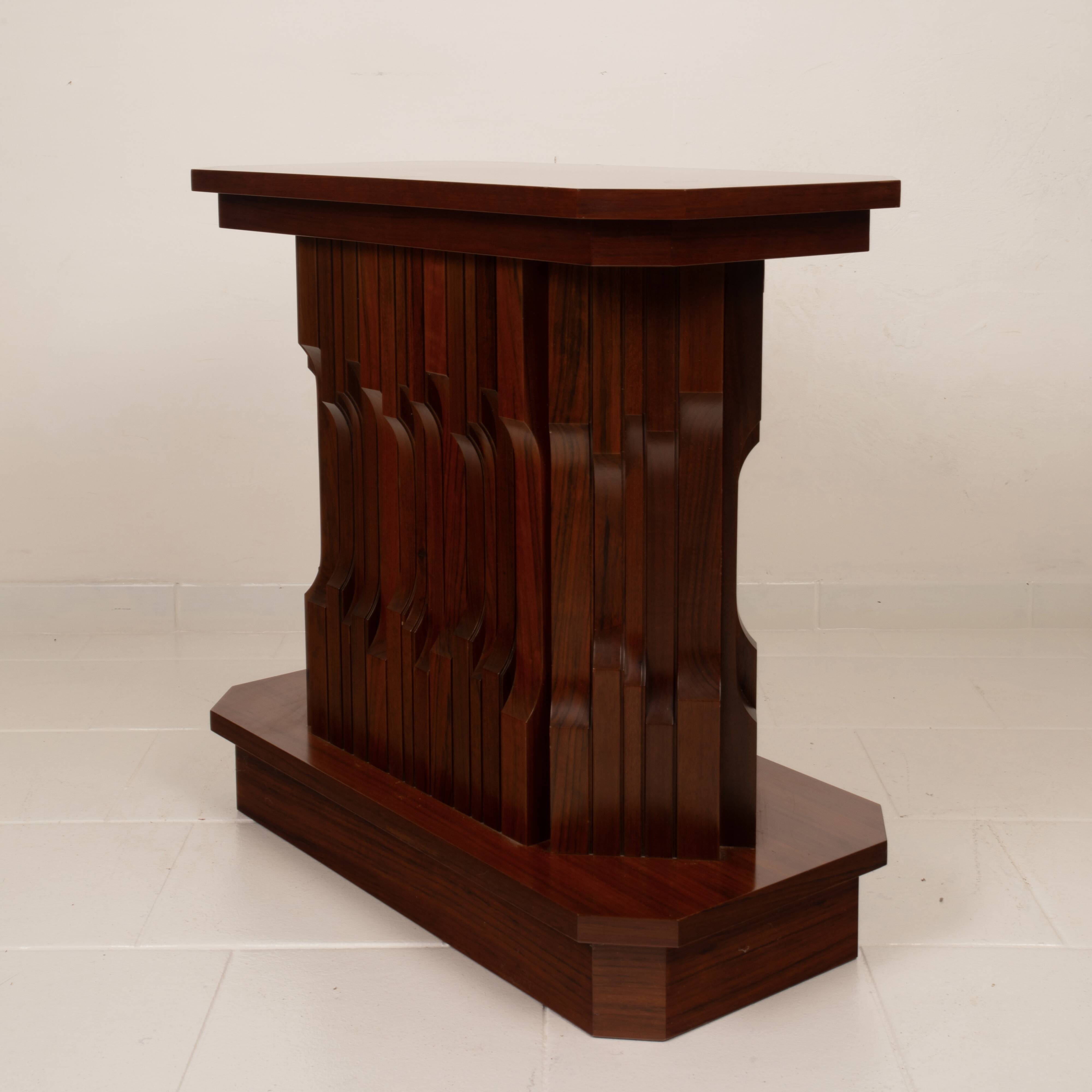 Sculptural multifunctional “Norman” base by Luciano Frigerio — Unique piece