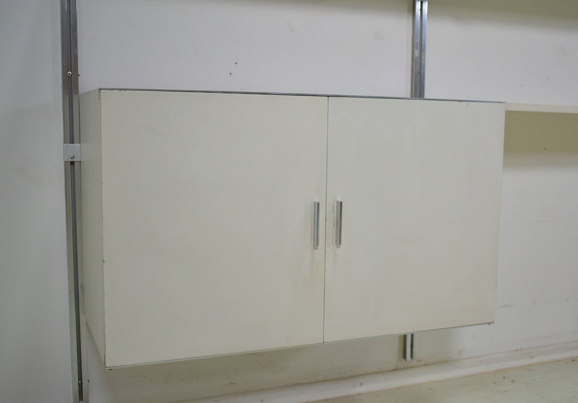 Wall unit CSS by George Nelson for Herman Miller 1960s bookshelf